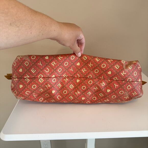 Dooney & Bourke Red Heart Logo Canvas Hobo Shoulder Bag – Vintage Valentine’s - Picture 15 of 16